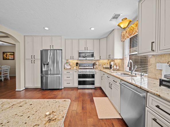 1423 W Welsford Drive, Spring TX 77386