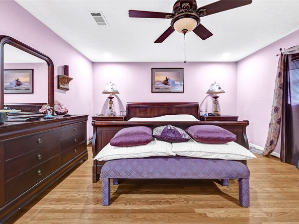 4831 Knickerbocker Street, Houston TX 77035