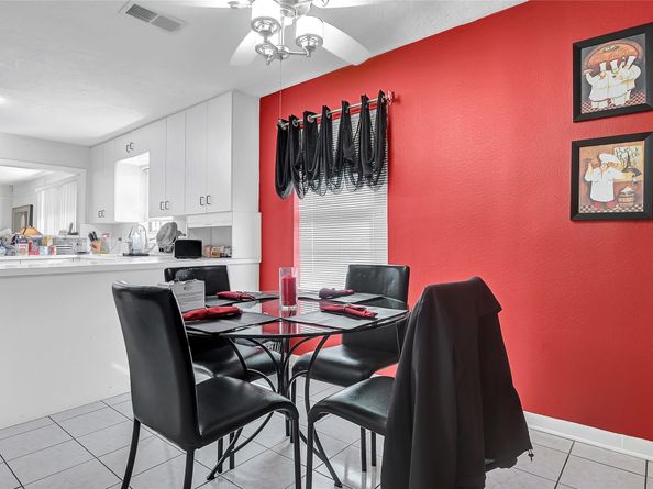 4831 Knickerbocker Street, Houston TX 77035