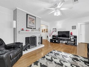 4831 Knickerbocker Street, Houston TX 77035