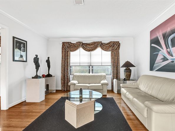 4831 Knickerbocker Street, Houston TX 77035