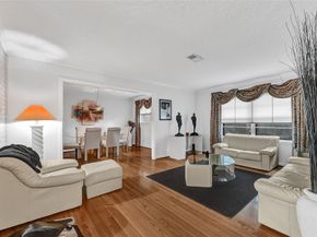 4831 Knickerbocker Street, Houston TX 77035