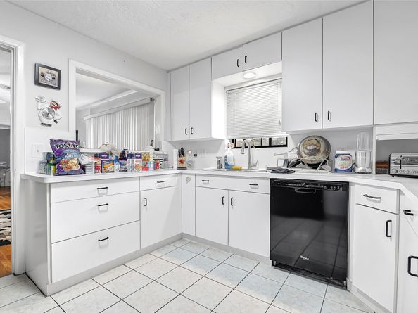 4831 Knickerbocker Street, Houston TX 77035