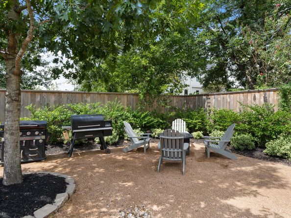 2314 Hialeah Drive, Houston TX 77018