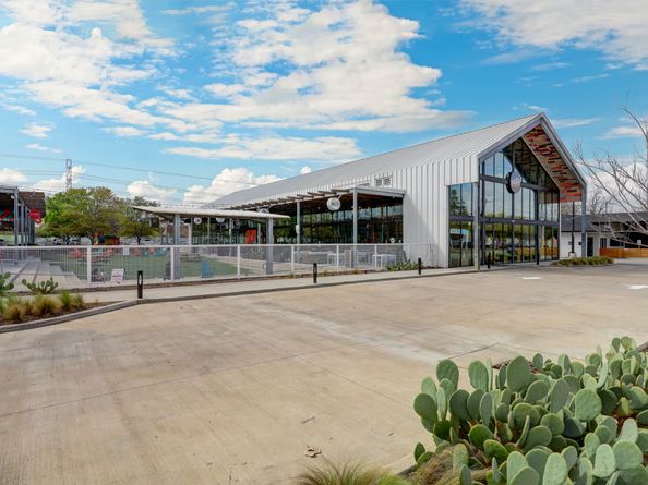 2314 Hialeah Drive, Houston TX 77018