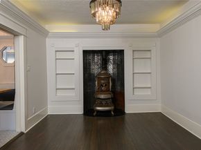 105 E 14th Street, Houston TX 77008