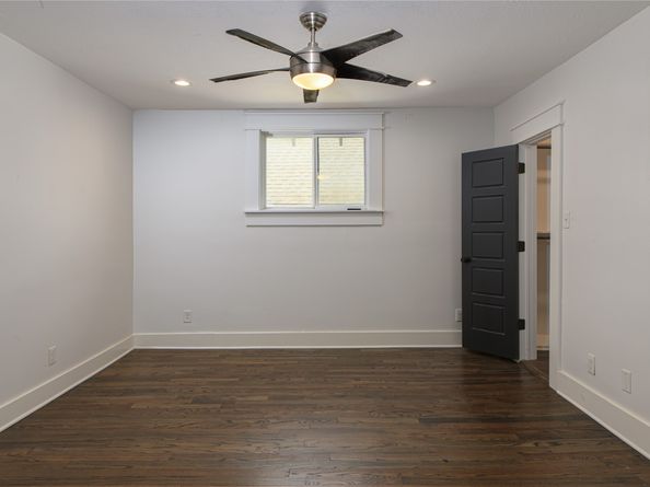 105 E 14th Street, Houston TX 77008