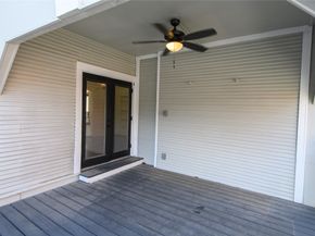 105 E 14th Street, Houston TX 77008