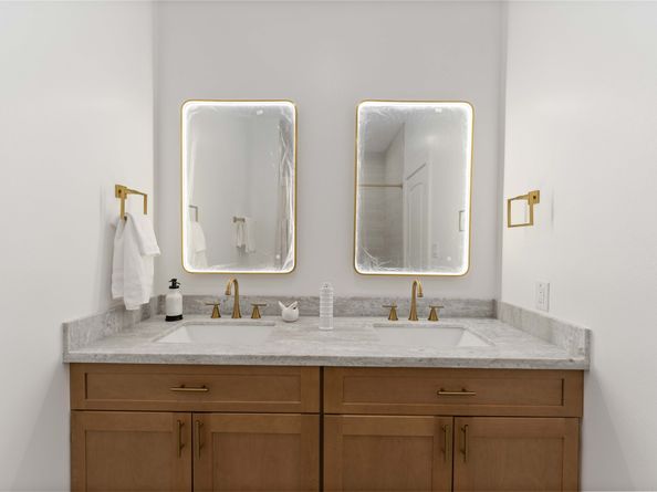 7129 Springdale Street A/B, Houston TX 77028