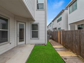 8819 Hollister Pine Court, Houston TX 77080