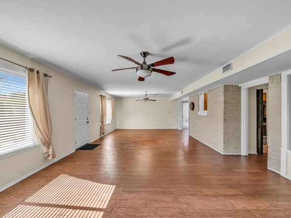 11203 Vanderford Drive, Houston TX 77099