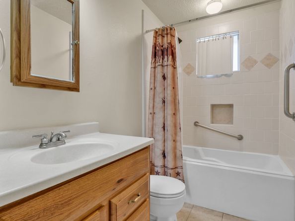 11203 Vanderford Drive, Houston TX 77099