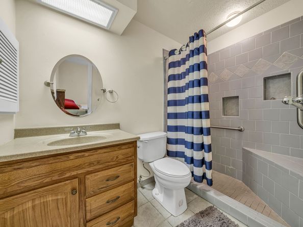 11203 Vanderford Drive, Houston TX 77099