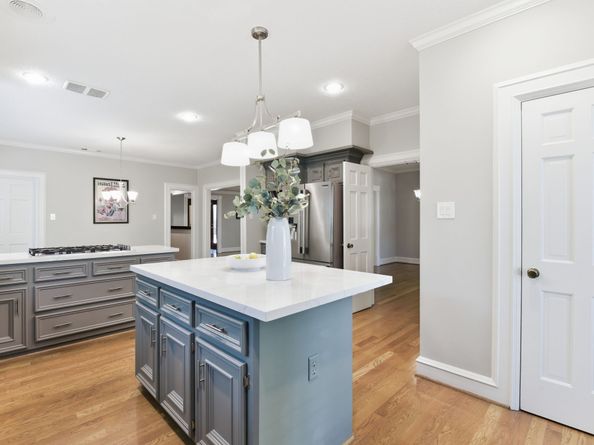 16003 Kempton Park Drive, Spring TX 77379