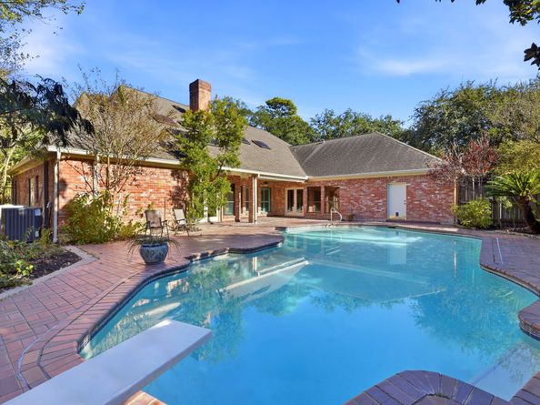 16003 Kempton Park Drive, Spring TX 77379