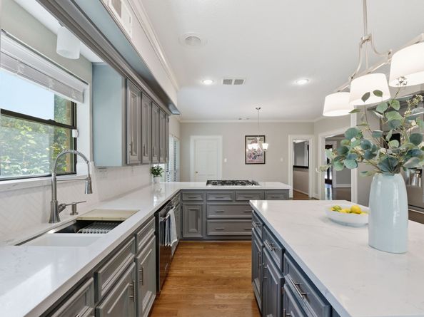 16003 Kempton Park Drive, Spring TX 77379