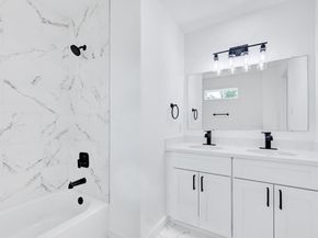 8021 Birmingham Street, Houston TX 77028