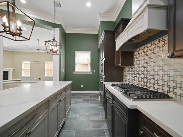 1148 Du Barry Lane, Houston TX 77018