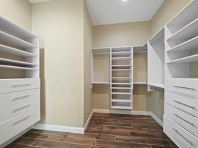 1148 Du Barry Lane, Houston TX 77018