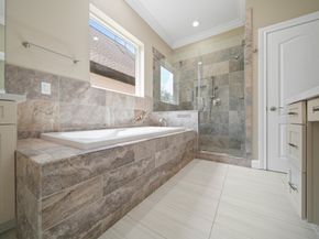 1148 Du Barry Lane, Houston TX 77018