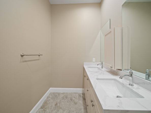 1148 Du Barry Lane, Houston TX 77018