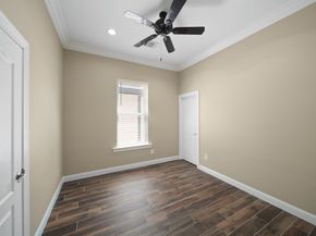 1148 Du Barry Lane, Houston TX 77018