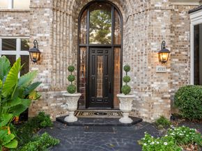 2727 S Southern Oaks Drive, Houston TX 77068