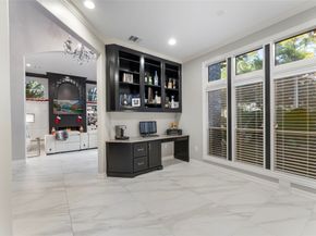 2727 S Southern Oaks Drive, Houston TX 77068