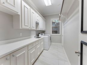 2727 S Southern Oaks Drive, Houston TX 77068