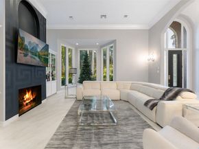 2727 S Southern Oaks Drive, Houston TX 77068