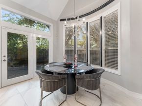 2727 S Southern Oaks Drive, Houston TX 77068