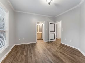 2727 S Southern Oaks Drive, Houston TX 77068