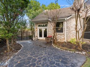 2727 S Southern Oaks Drive, Houston TX 77068