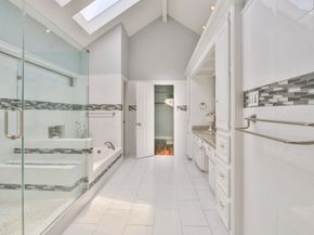 11926 Carriage Hill Drive, Houston TX 77077