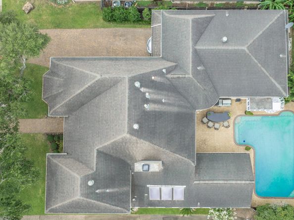 11926 Carriage Hill Drive, Houston TX 77077