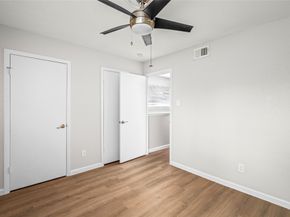 5000 Glenmont Drive, Houston TX 77081