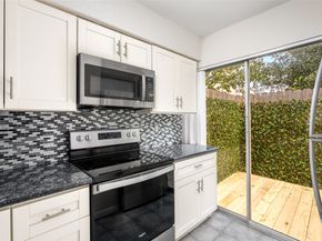 5000 Glenmont Drive, Houston TX 77081