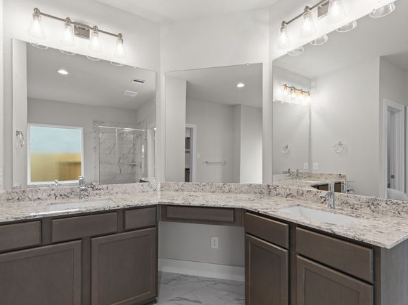 3227 Bushy Hawthorne Drive, Conroe TX 77301