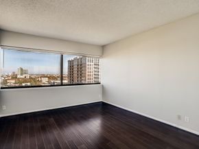 5000 Montrose Boulevard 18A, Houston TX 77006