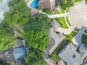 11306 Ella Lee Lane, Houston TX 77077