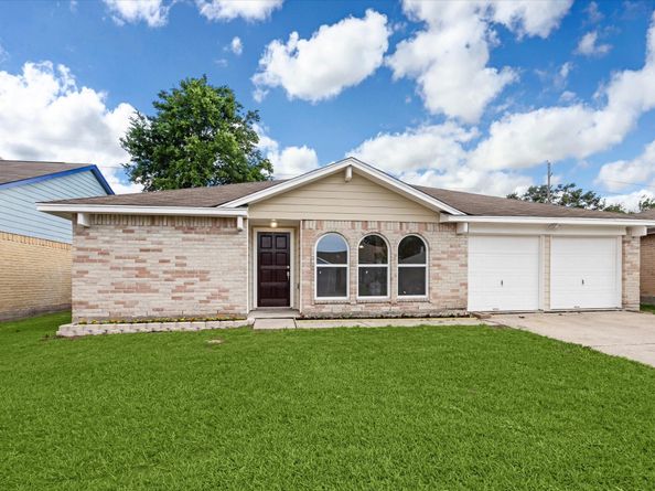 3519 Hombly Road, Houston TX 77066