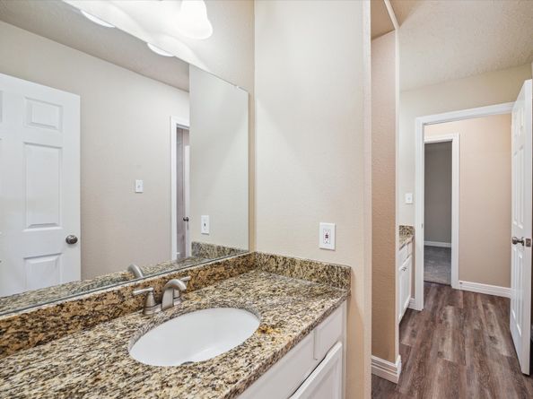3519 Hombly Road, Houston TX 77066