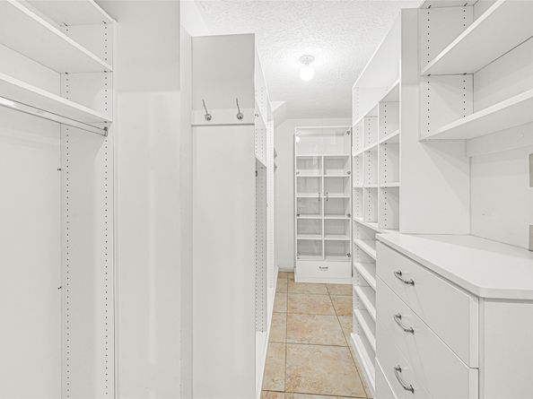 6102 Walkers Park Drive, Sugar Land TX 77479