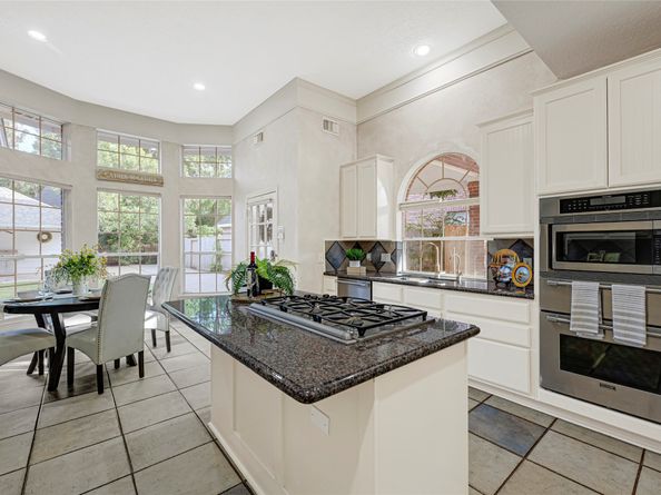 6102 Walkers Park Drive, Sugar Land TX 77479