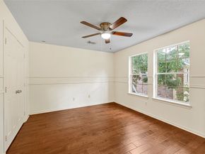 6102 Walkers Park Drive, Sugar Land TX 77479