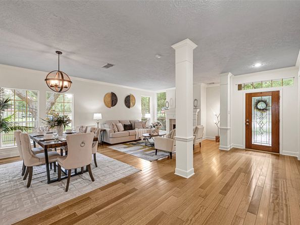 6102 Walkers Park Drive, Sugar Land TX 77479