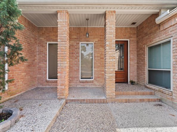 11611 Aspenway Drive, Houston TX 77070