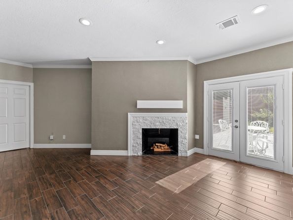 11611 Aspenway Drive, Houston TX 77070