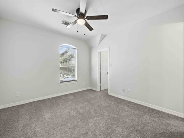 8823 Hollow Banks Lane, Houston TX 77095