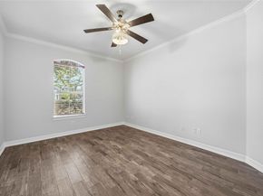 8823 Hollow Banks Lane, Houston TX 77095